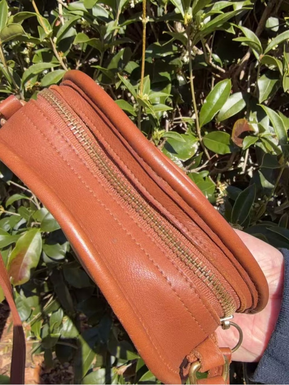 Vintage Coach USA Made Leather Mini Round Crossbody Bag Brown 9982 - Picture 6 of 10